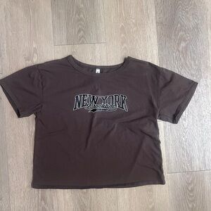 7DAY WKND Brooklyn New York Brown Crop Top T Shirt Size Small Brown